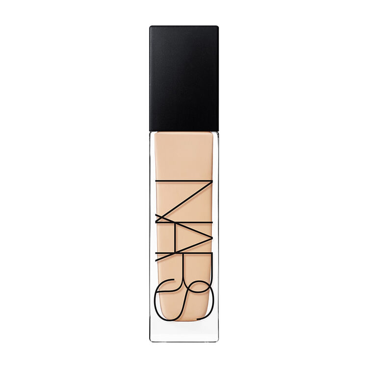 Natural Radiant Longwear Foundation , Mont Blanc