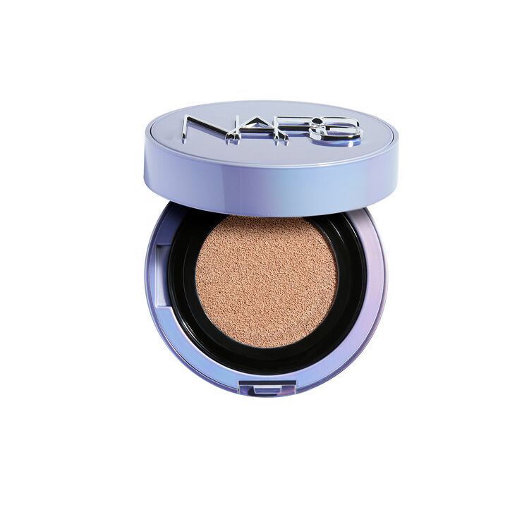 Display zoomed image number 1: [HOLIDAY LIMITED] COSMIC LIGHT REFLECTING™ SERUM CUSHION FOUNDATION CASE, 