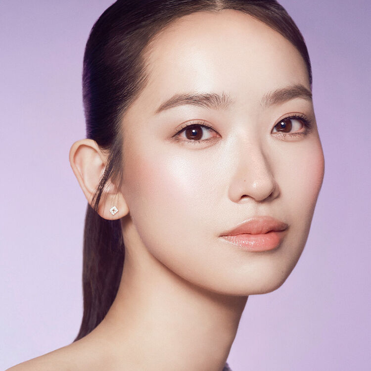 Display zoomed image number 1: HOLIDAY MAKEOVER 60-MIN, 