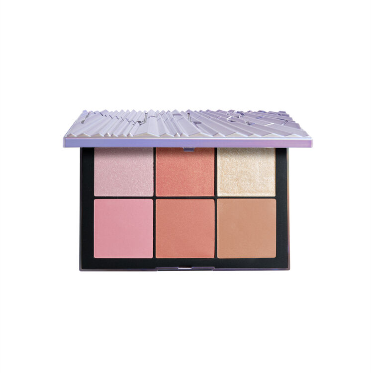 Display zoomed image number 1: [HOLIDAY LIMITED] ETHEREAL AURA BLUSH PALETTE &ndash; LIGHTSPEED, LIGHTSPEED