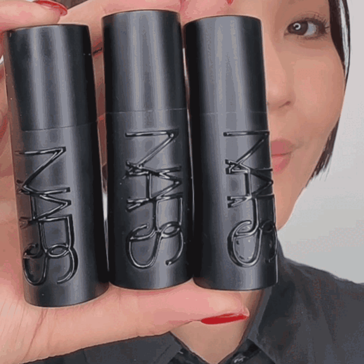 口紅 ao EXPLICIT赤吻緞光唇膏補充裝| NARS Cosmetics