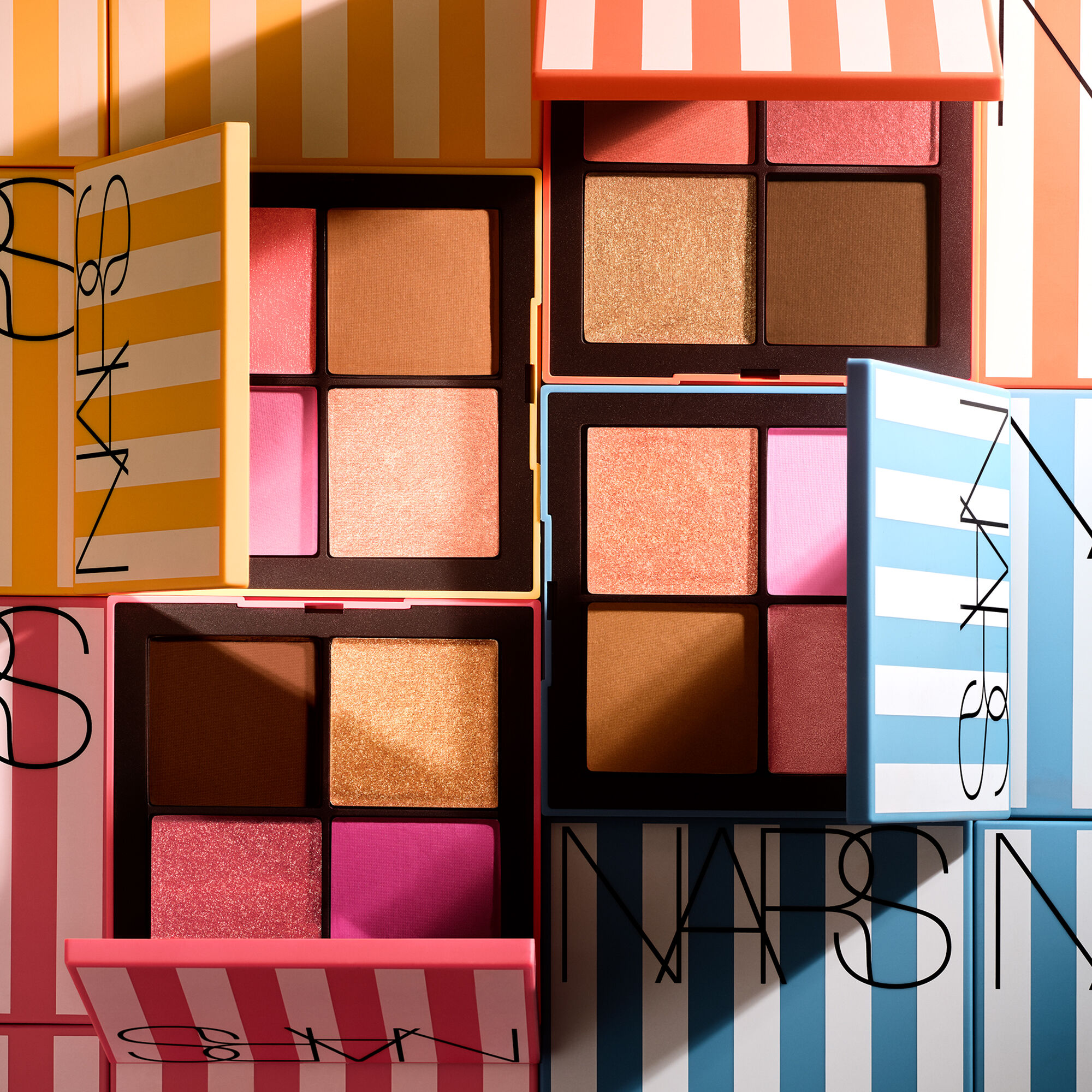 HOT ESCAPE CHEEK PALETTE III | NARS Cosmetics